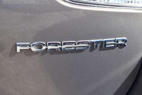 2019 Subaru Forester 2.5i-S S5