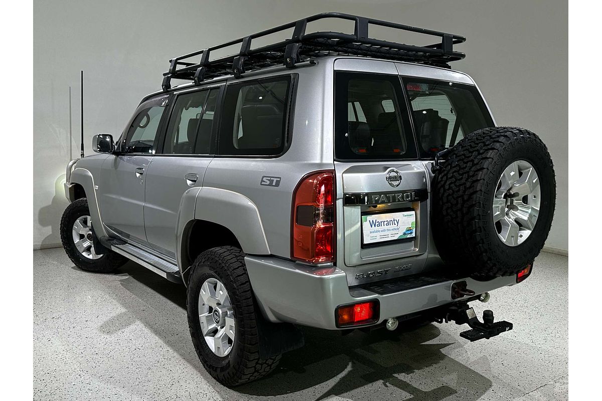 2013 Nissan Patrol ST Plus Y61