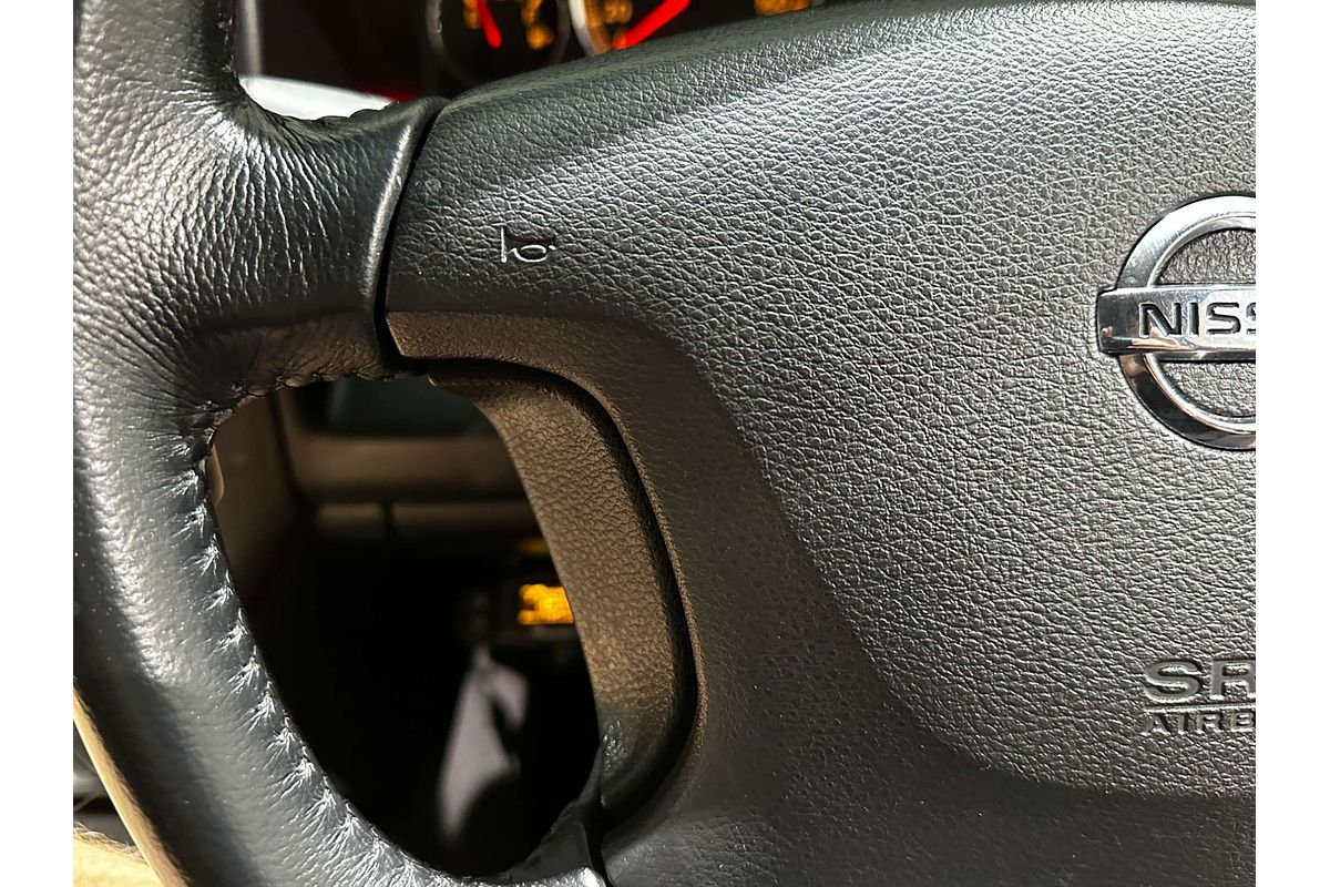 2013 Nissan Patrol ST Plus Y61