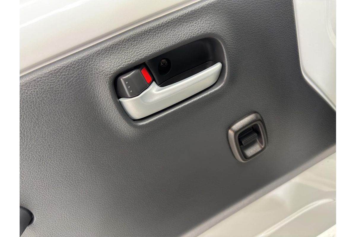 2018 Suzuki Carry KC Special 4WD DA16T