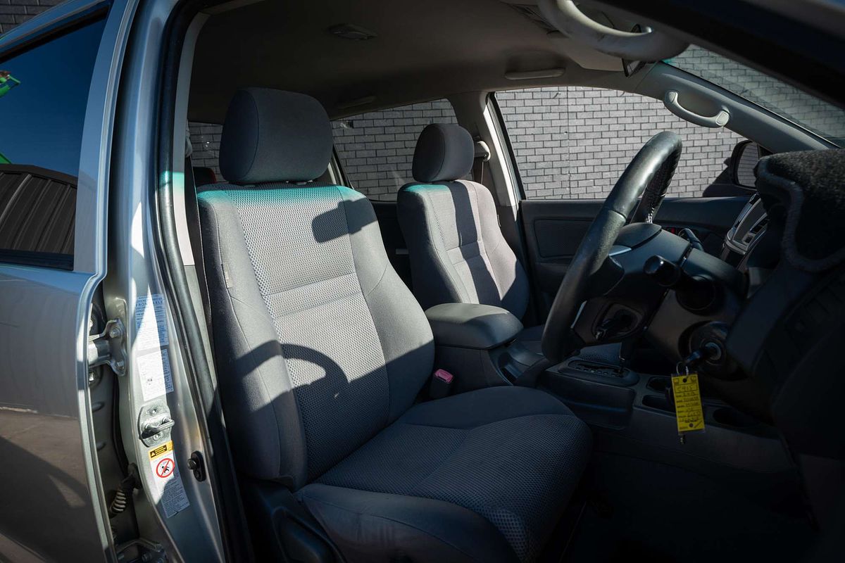 2013 Toyota Hilux SR5 KUN26R 4X4