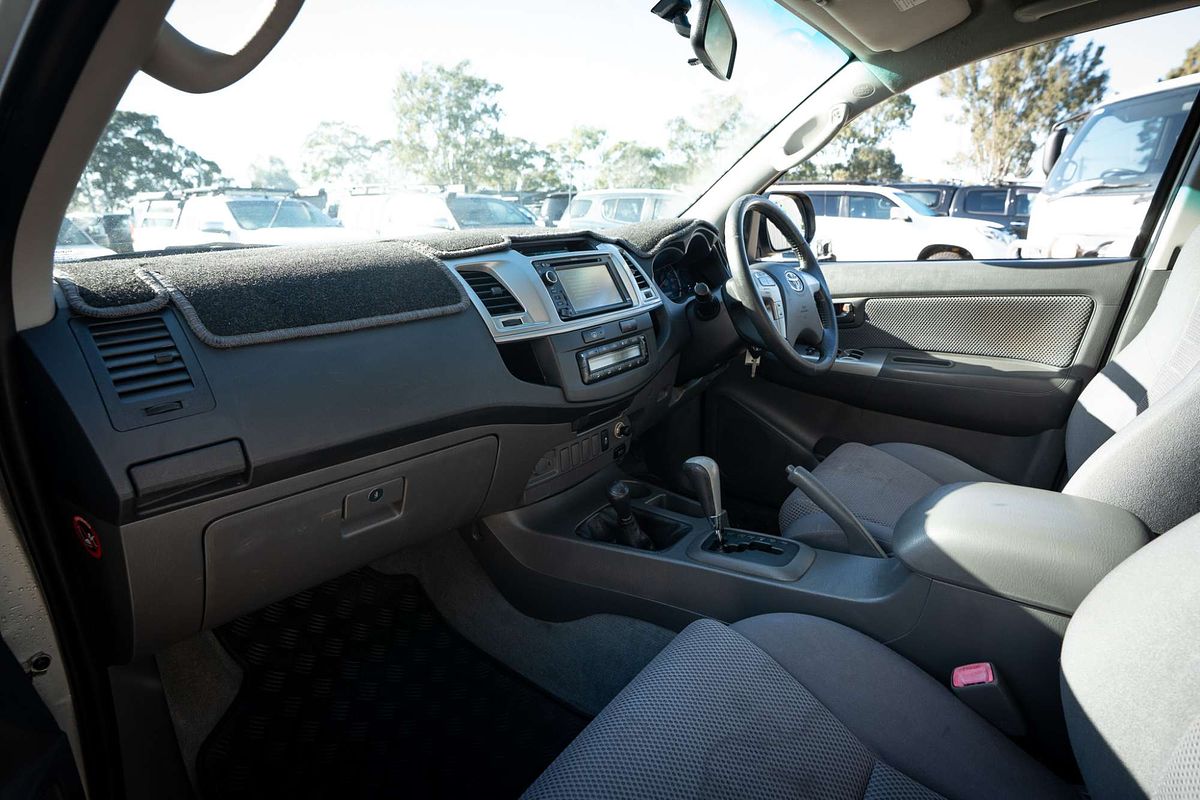2013 Toyota Hilux SR5 KUN26R 4X4