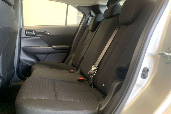 2024 Mitsubishi Eclipse Cross ES YB