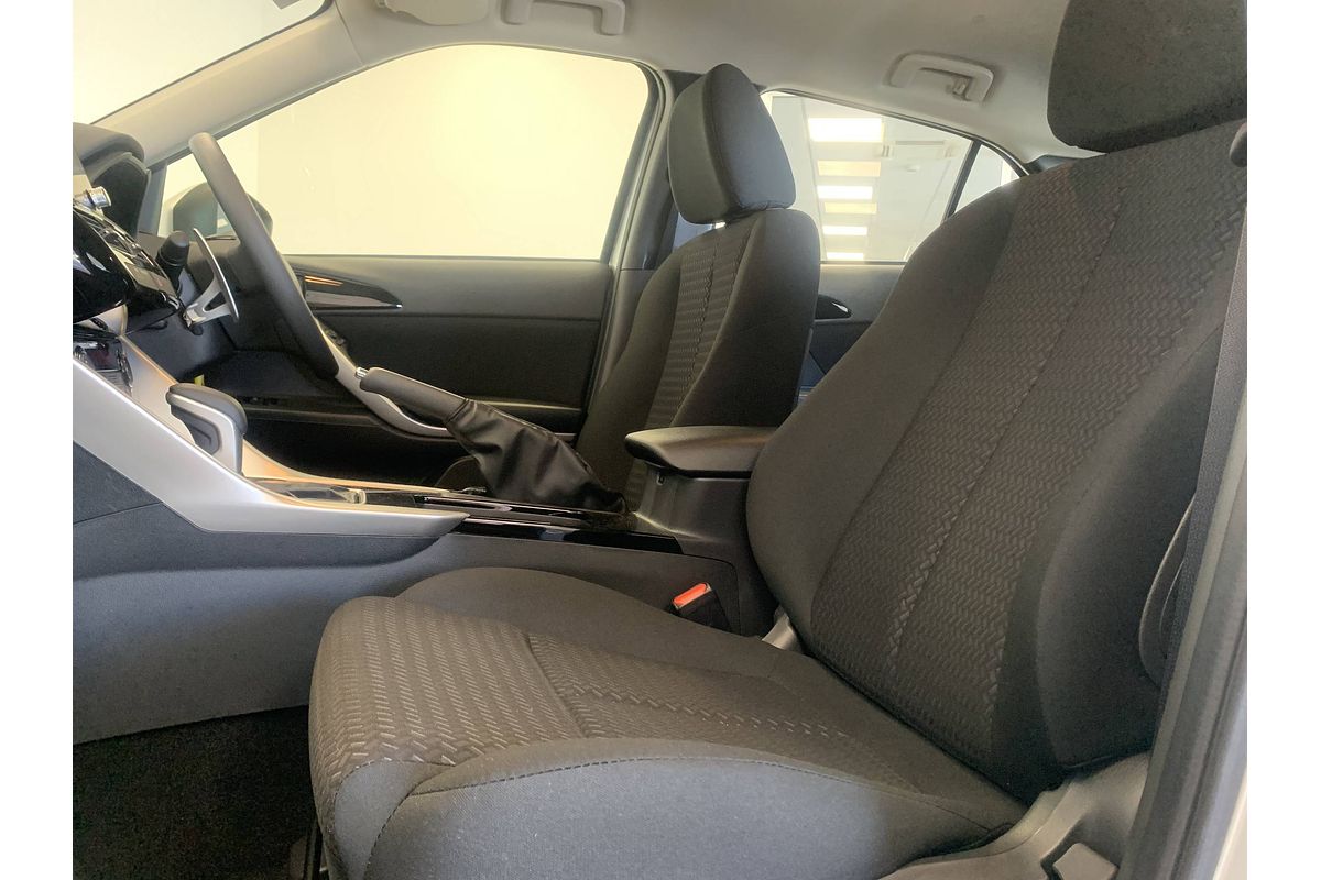 2024 Mitsubishi Eclipse Cross ES YB
