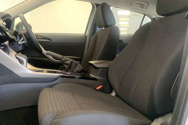 2024 Mitsubishi Eclipse Cross ES YB