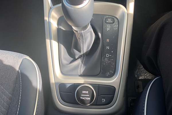 2025 Hyundai Venue Elite QX.V5