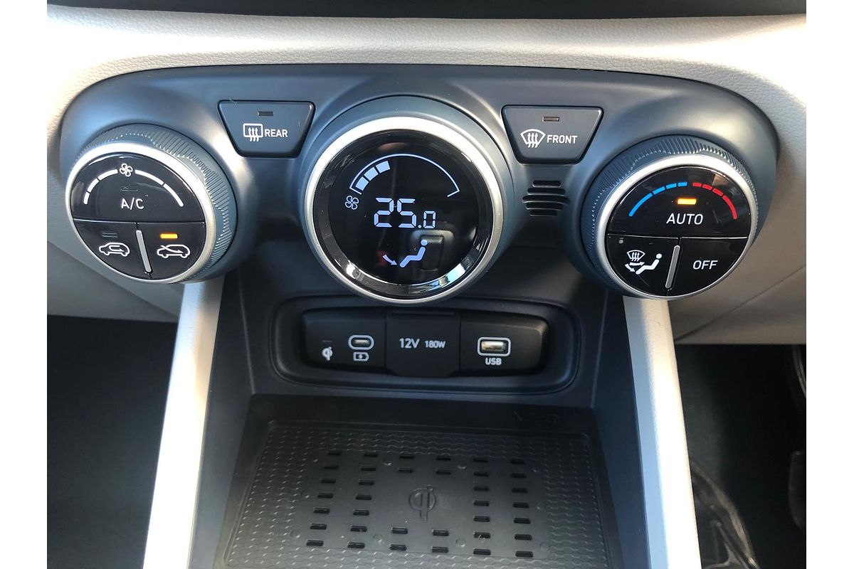2025 Hyundai Venue Elite QX.V5