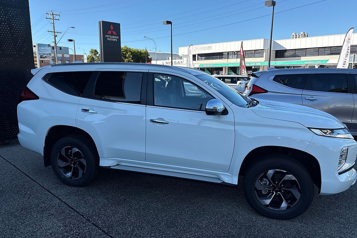 2025 Mitsubishi Pajero Sport GLS QG