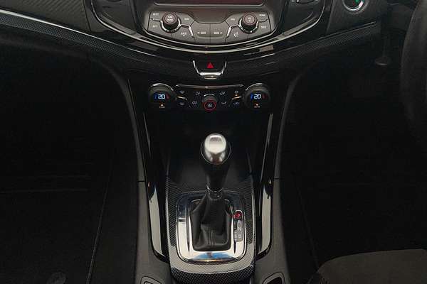 2016 Holden Commodore SV6 Black VF Series II