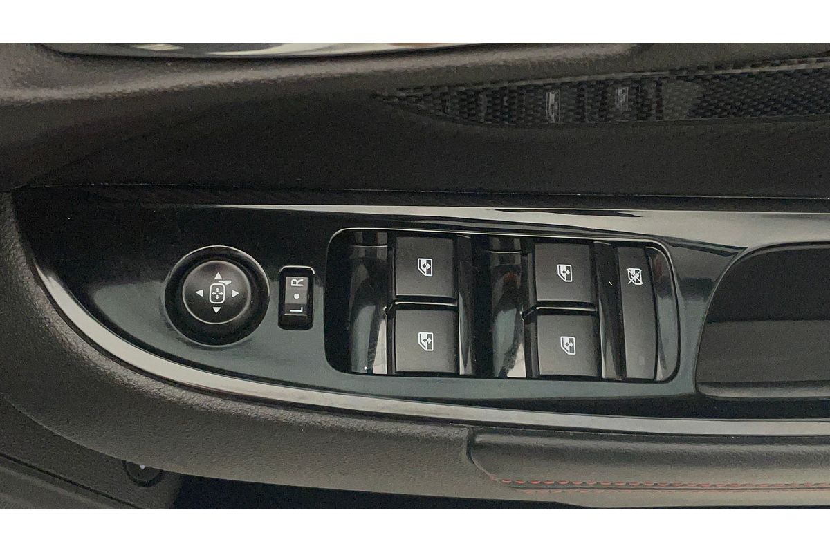 2016 Holden Commodore SV6 Black VF Series II