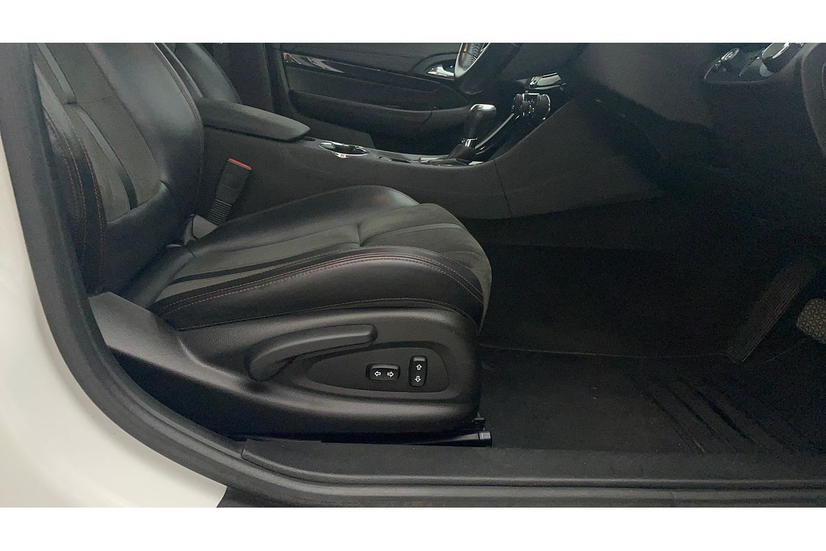 2016 Holden Commodore SV6 Black VF Series II