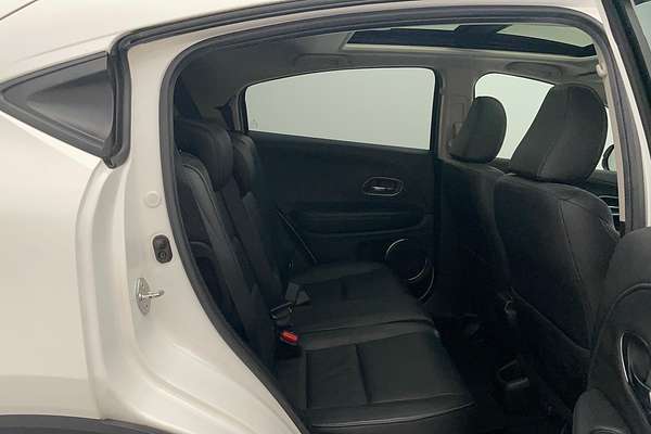 2016 Honda HR-V VTi-L