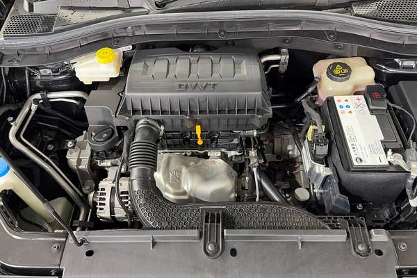 2022 MG ZST Core