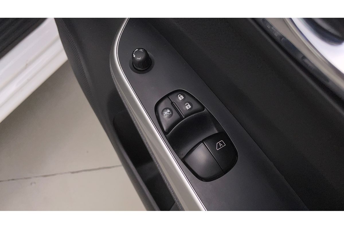 2019 Nissan Navara RX D23 Series 3 Rear Wheel Drive