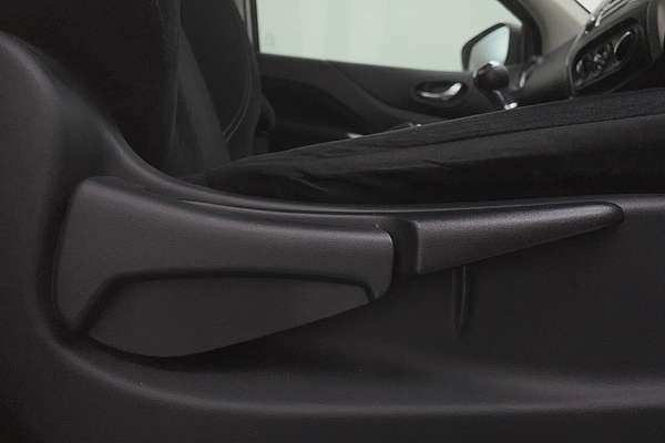 2019 Nissan Navara RX D23 Series 3 Rear Wheel Drive