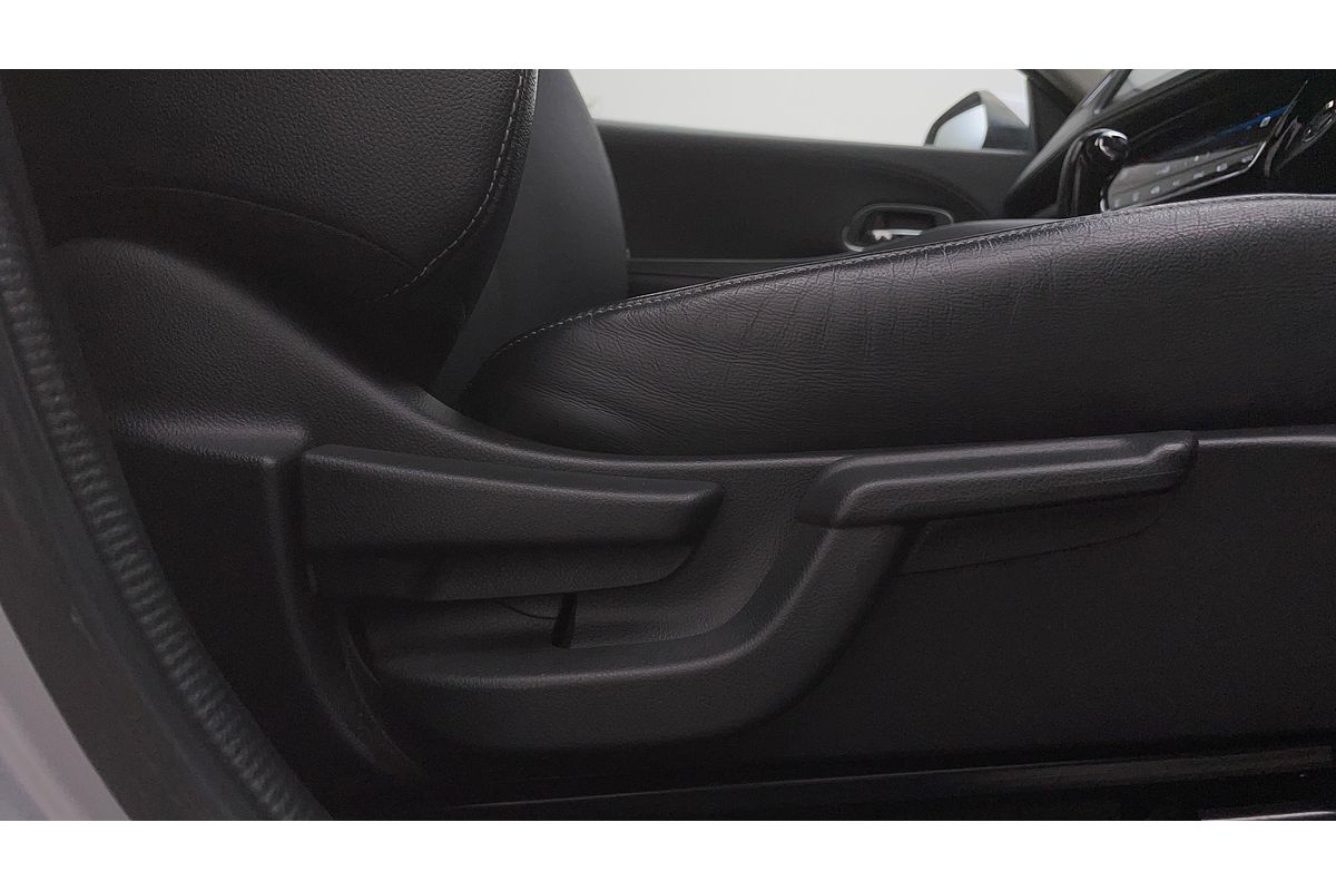 2015 Honda HR-V VTi-L