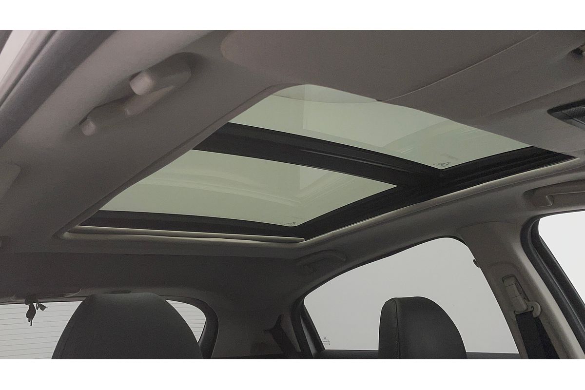 2015 Honda HR-V VTi-L
