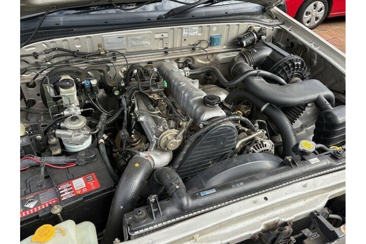 2005 Mazda 2 Bravo DX (4x4) 4X4
