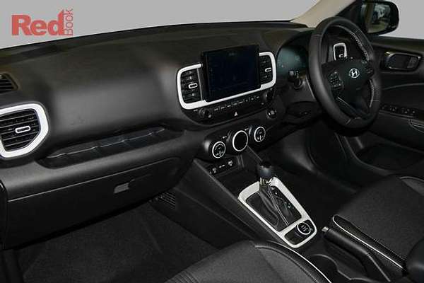 2025 Hyundai Venue Elite QX.V5