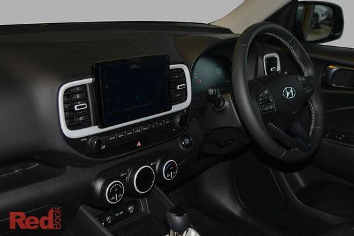 2025 Hyundai Venue Elite QX.V5