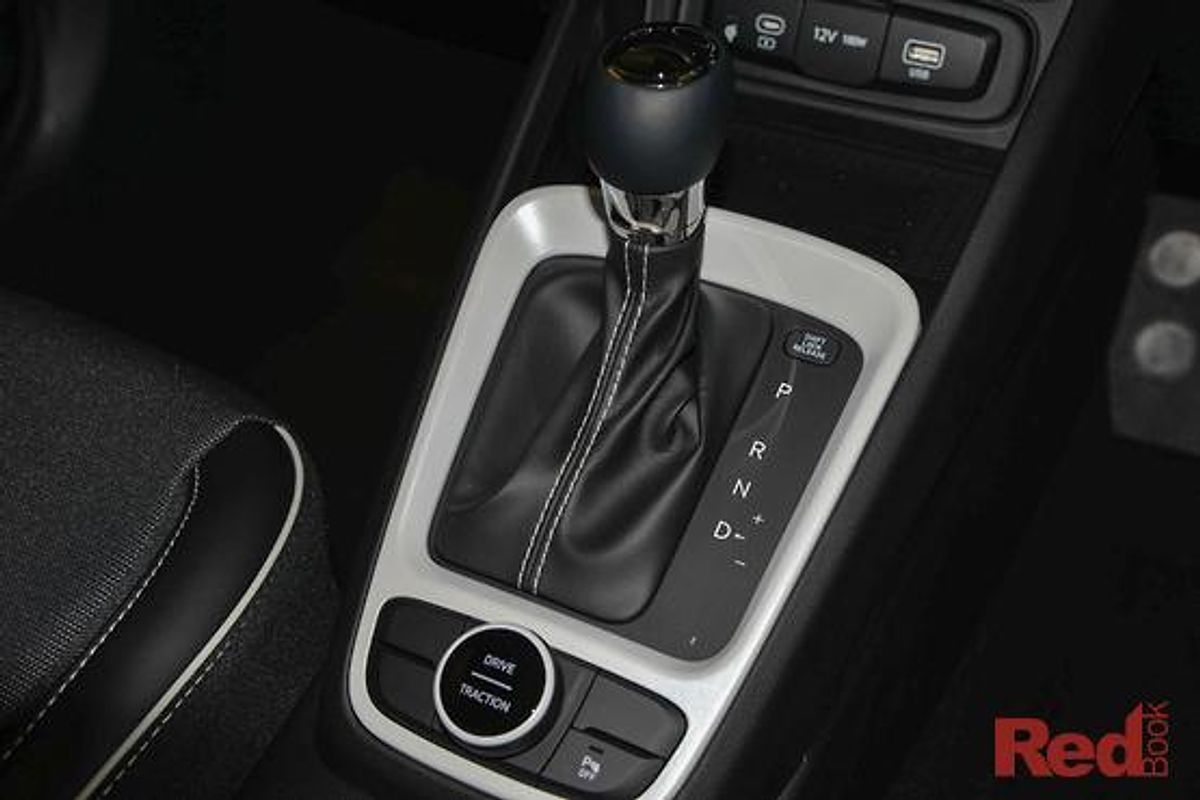 2025 Hyundai Venue Elite QX.V5