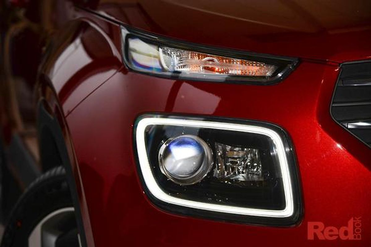 2025 Hyundai Venue Elite QX.V5