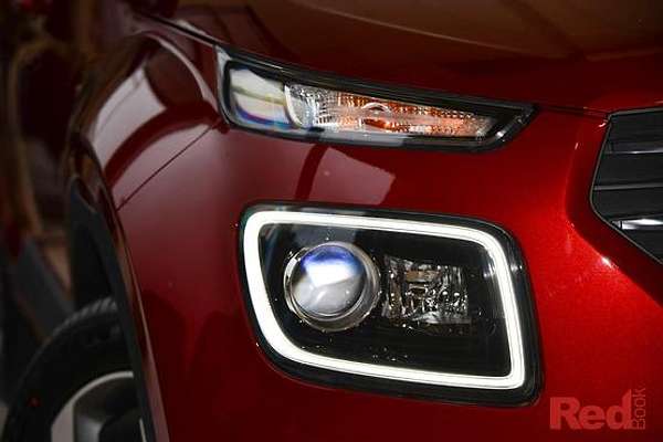 2025 Hyundai Venue Elite QX.V5