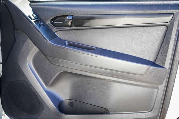 2018 Isuzu D-MAX SX High Ride Rear Wheel Drive