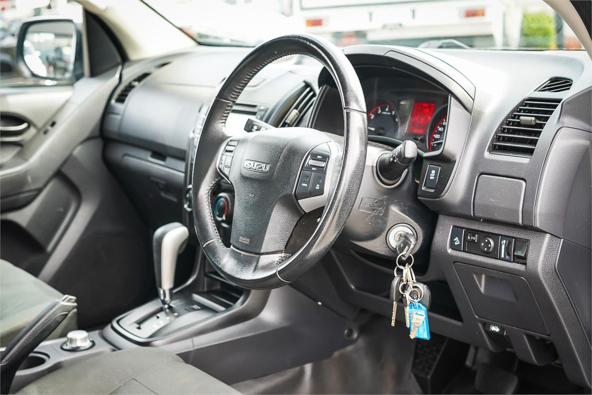 2019 Isuzu D-MAX SX 4X4