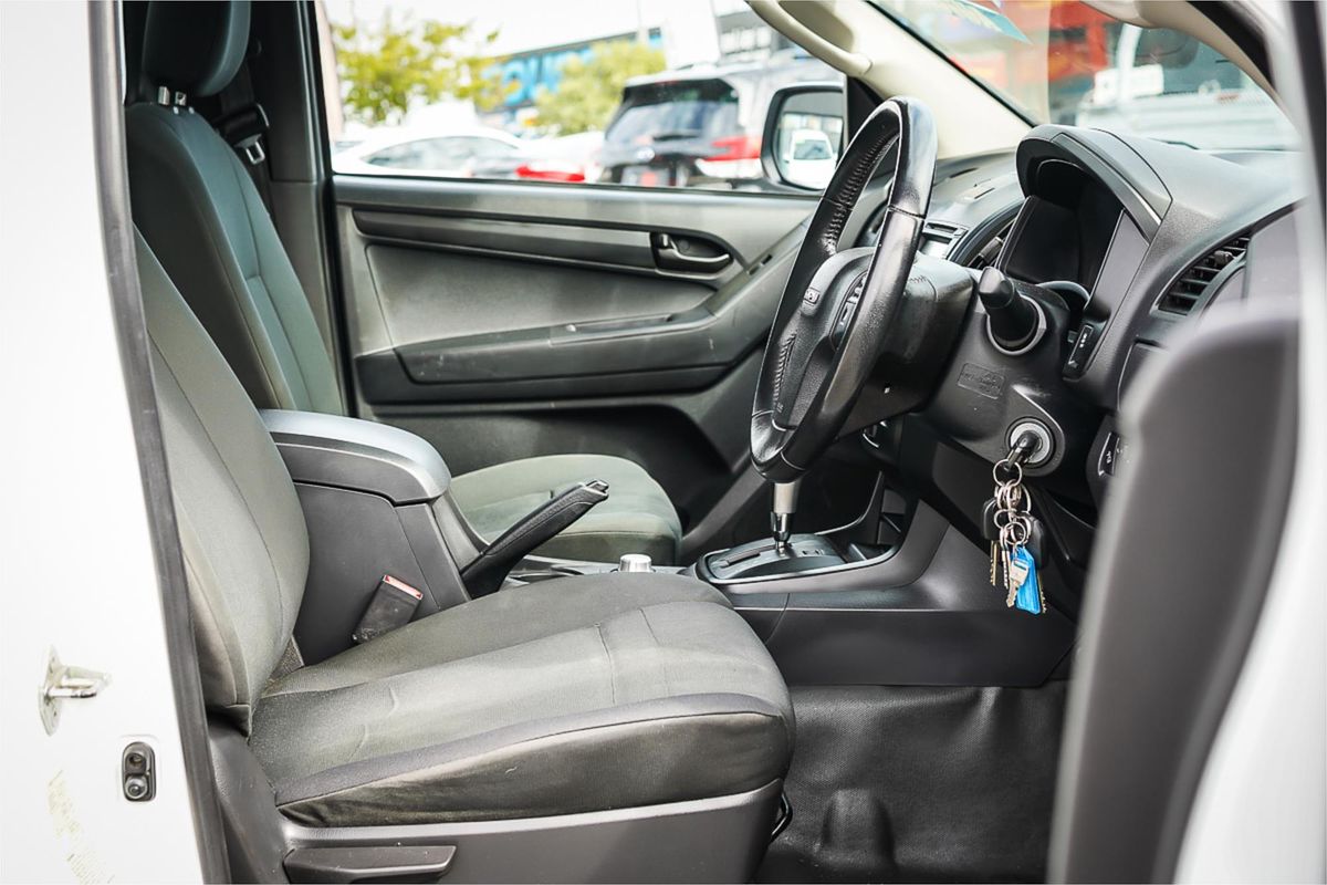 2019 Isuzu D-MAX SX 4X4