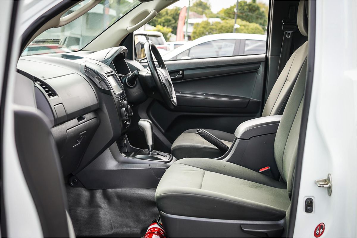 2019 Isuzu D-MAX SX 4X4