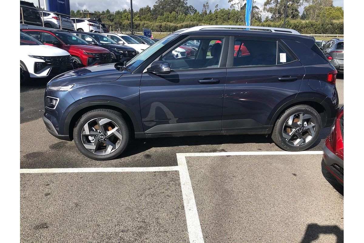 2025 Hyundai Venue Active QX.V5
