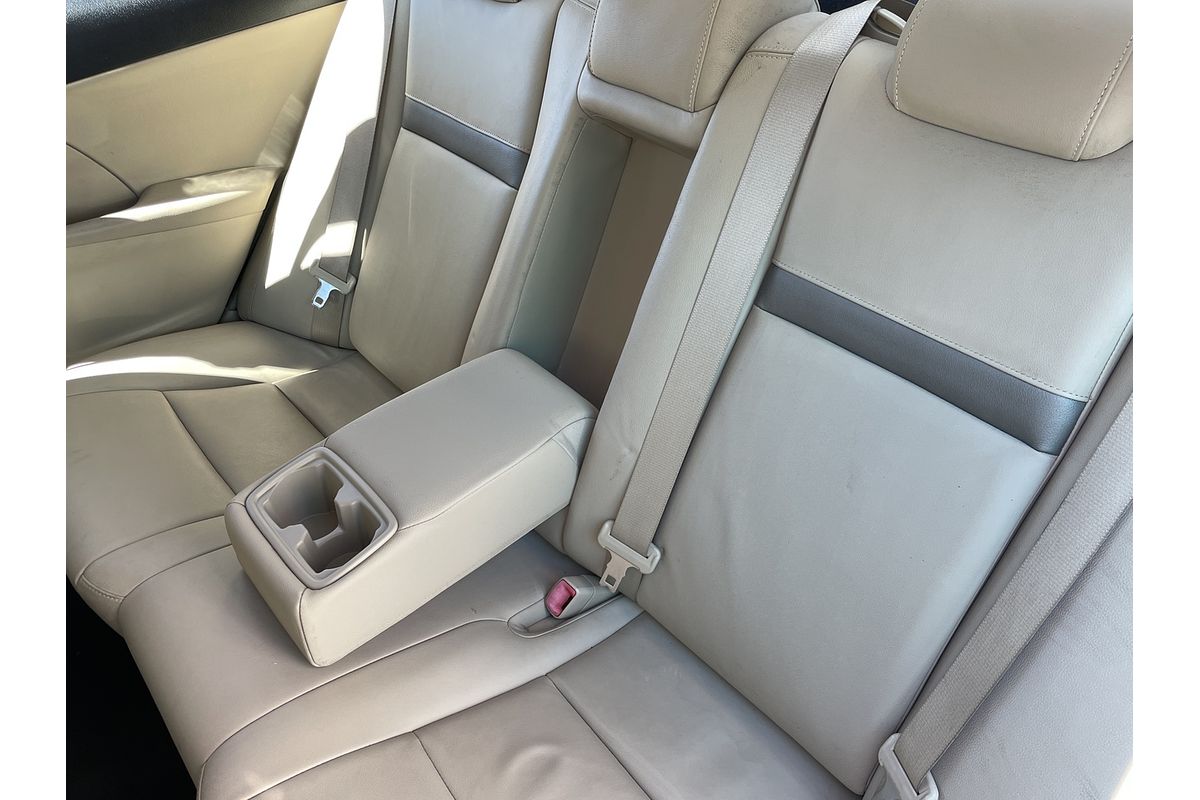 2013 Toyota Camry Atara R ASV50R