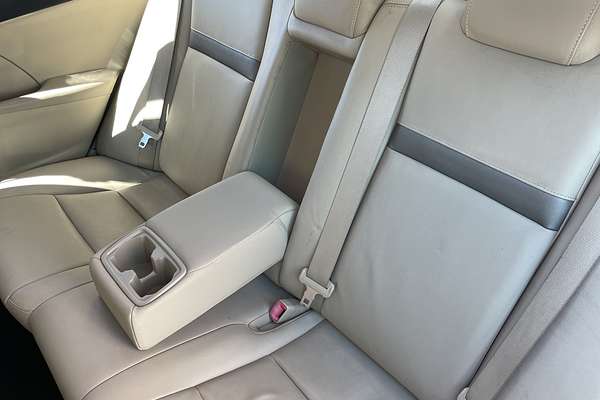 2013 Toyota Camry Atara R ASV50R