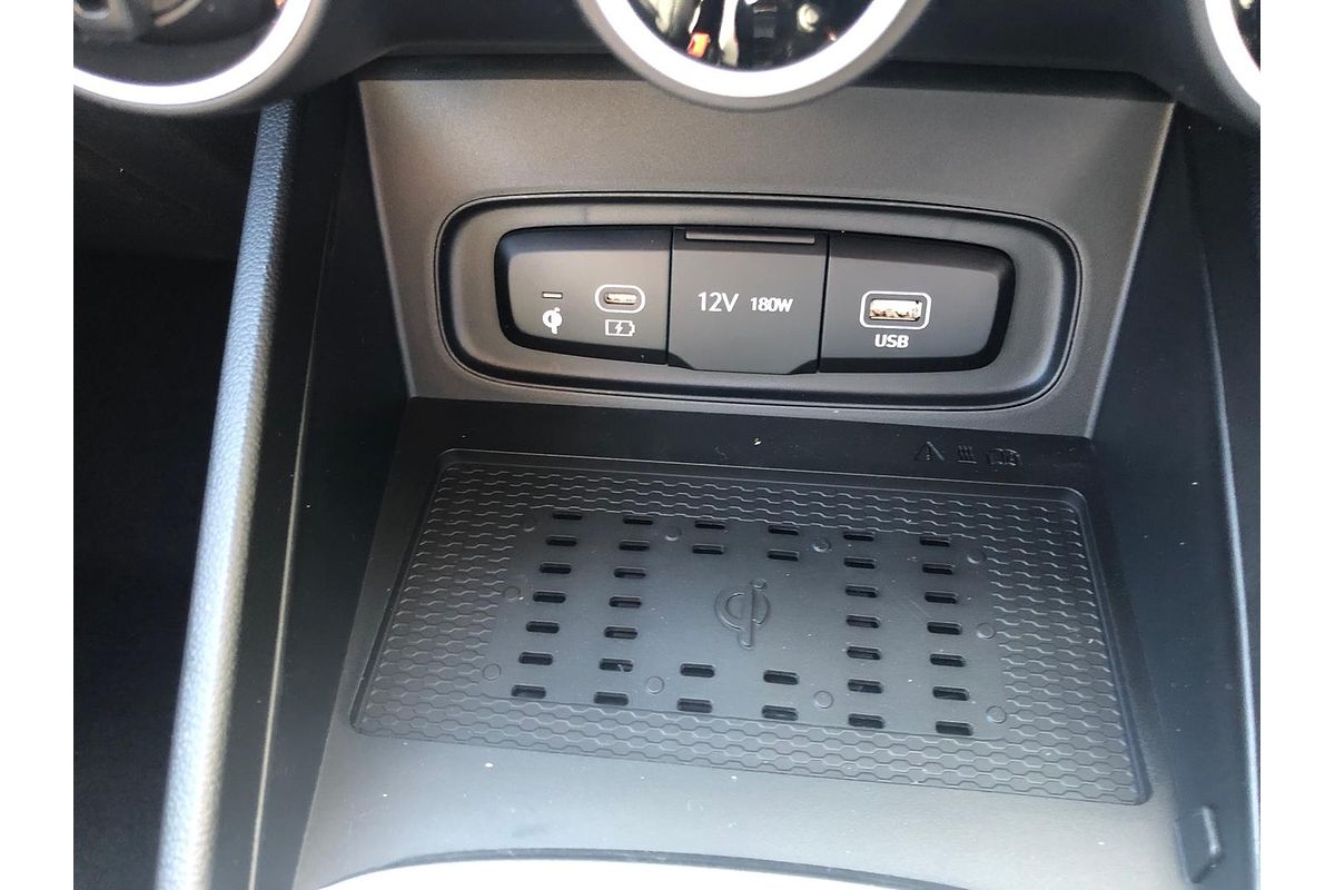 2025 Hyundai Venue Active QX.V5
