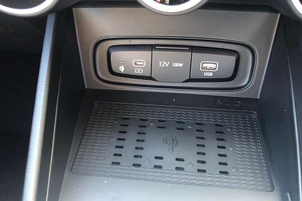 2025 Hyundai Venue Active QX.V5