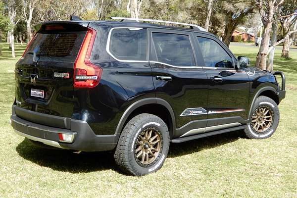 2025 Mahindra Scorpio Z8L
