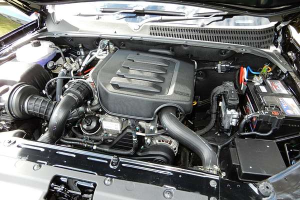 2025 Mahindra Scorpio Z8L