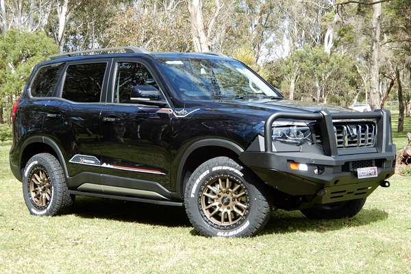 2025 Mahindra Scorpio Z8L