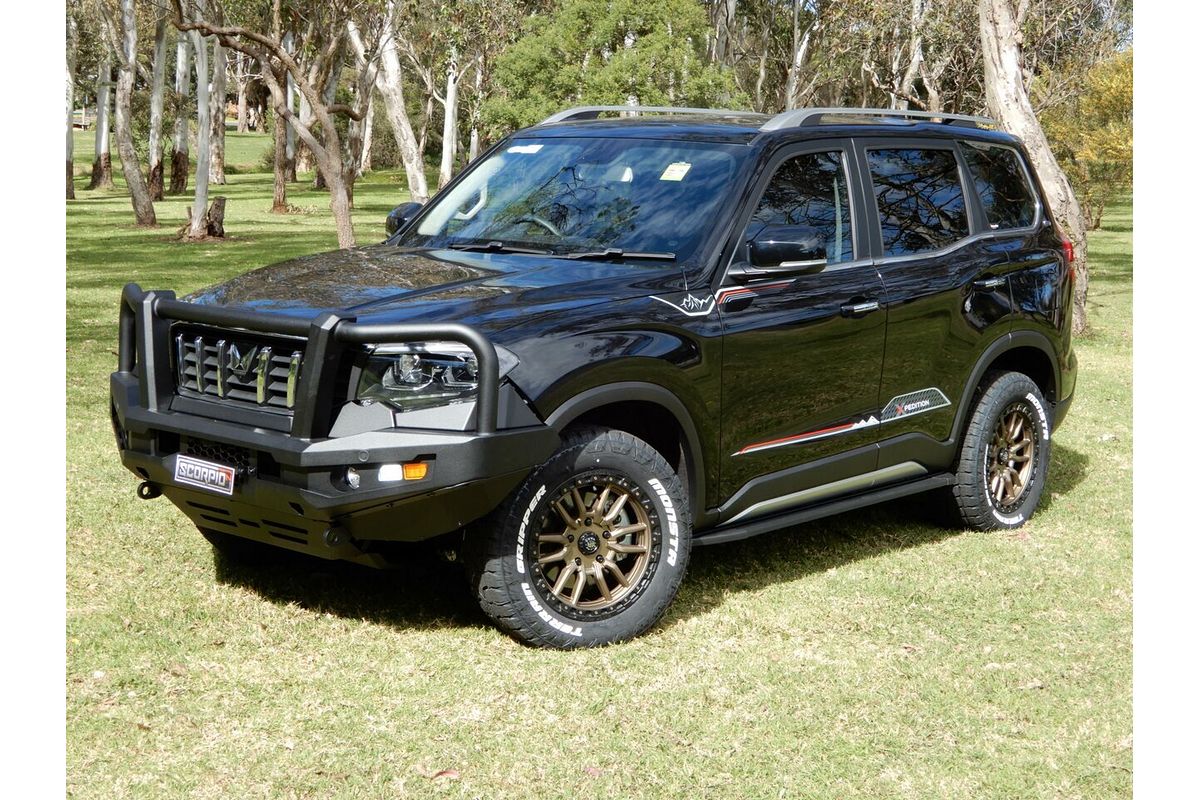 2025 Mahindra Scorpio Z8L