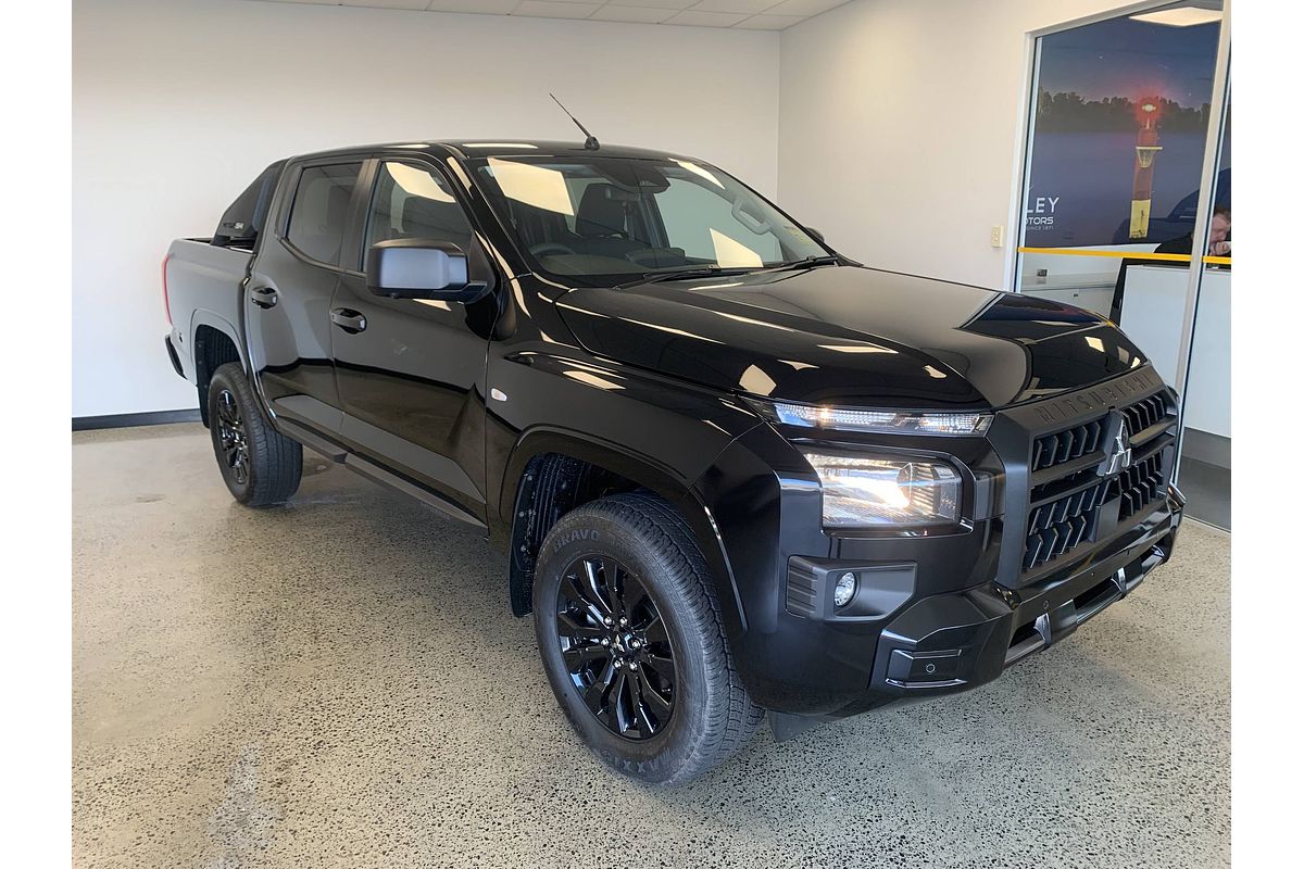 2025 Mitsubishi Triton GLX-R MV 4X4