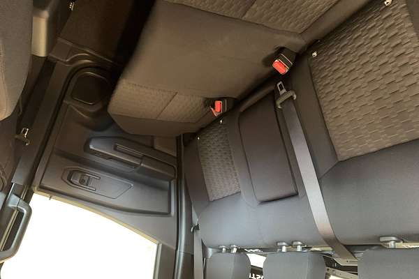 2025 Mitsubishi Triton GLX-R MV 4X4