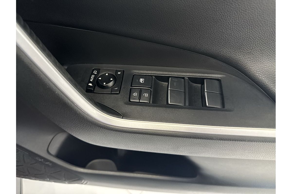 2020 Toyota RAV4 Cruiser AXAH54R