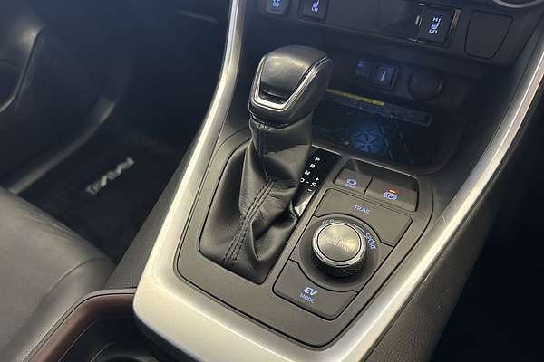 2020 Toyota RAV4 Cruiser AXAH54R