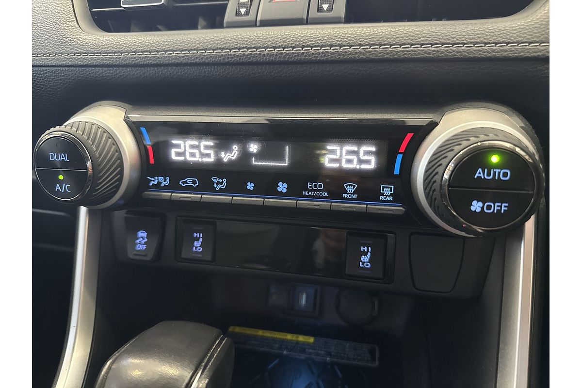 2020 Toyota RAV4 Cruiser AXAH54R