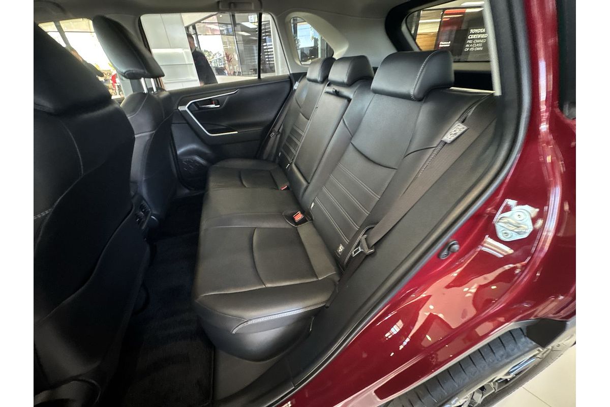 2020 Toyota RAV4 Cruiser AXAH54R