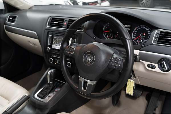 2011 Volkswagen Jetta 147TSI Highline 1B