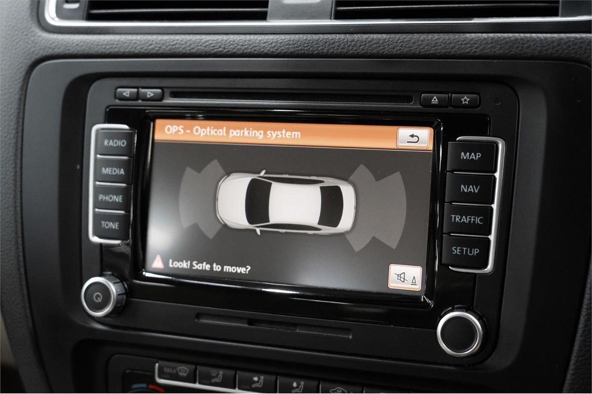 2011 Volkswagen Jetta 147TSI Highline 1B