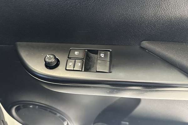 2020 Toyota Hilux Workmate TGN121R Rear Wheel Drive