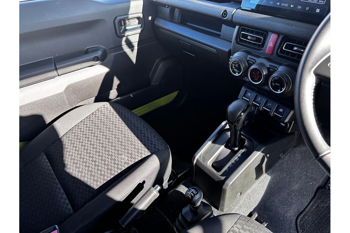 2022 Suzuki Jimny GJ
